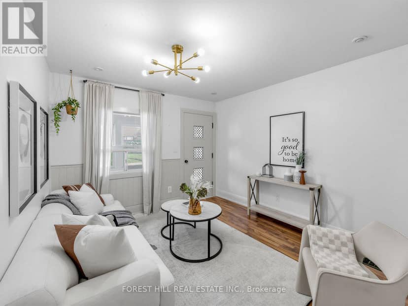 2375 Gerrard Street E — photo 4 of 27