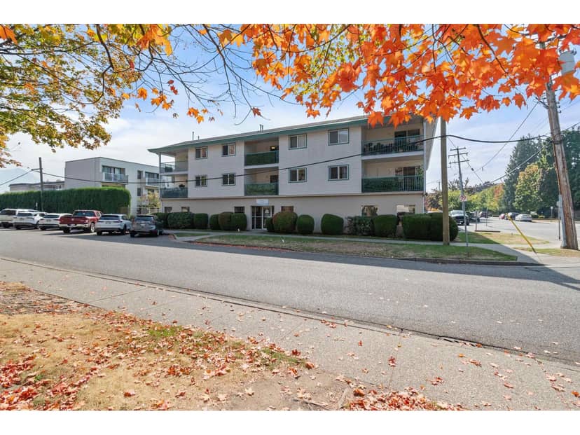 302 9006 EDWARD STREET, Chilliwack Proper West, Chilliwack