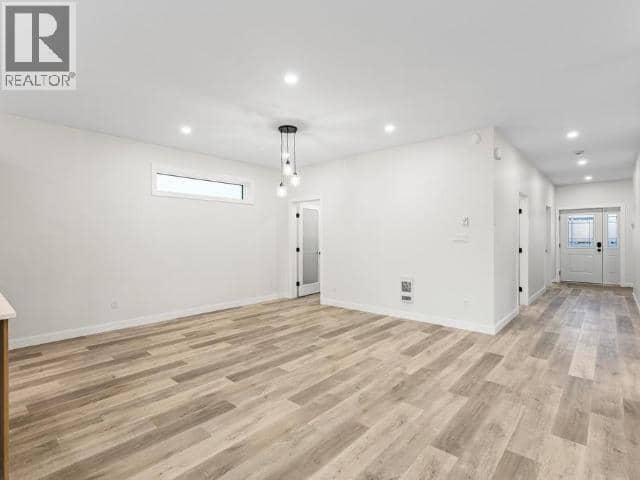 24 Alert Avenue — photo 17 of 40