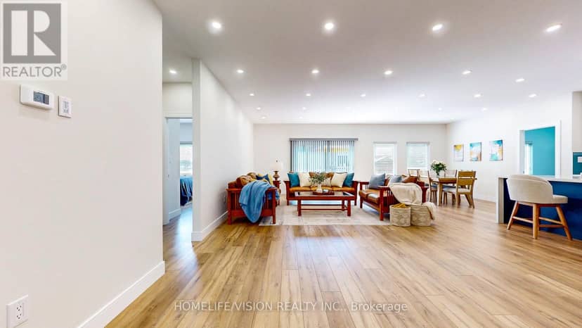 740 Midland Avenue — photo 11 of 40