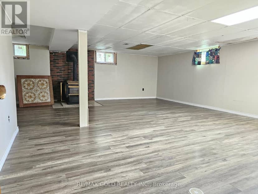 10654 Winston Churchill Boulevard — photo 11 of 14
