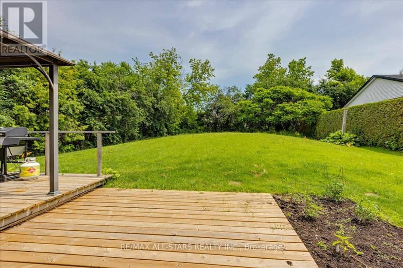 535 George Street — photo 27 of 40
