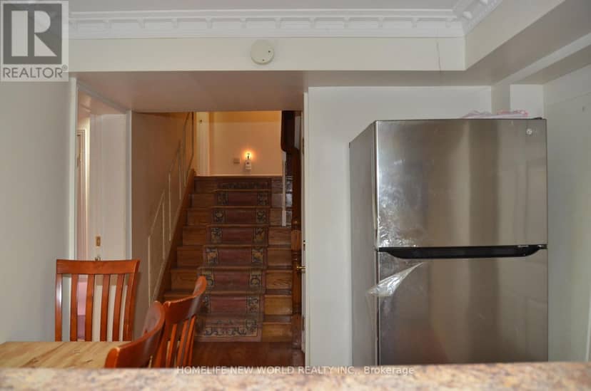 15 Brantley Crescent — photo 20 of 30