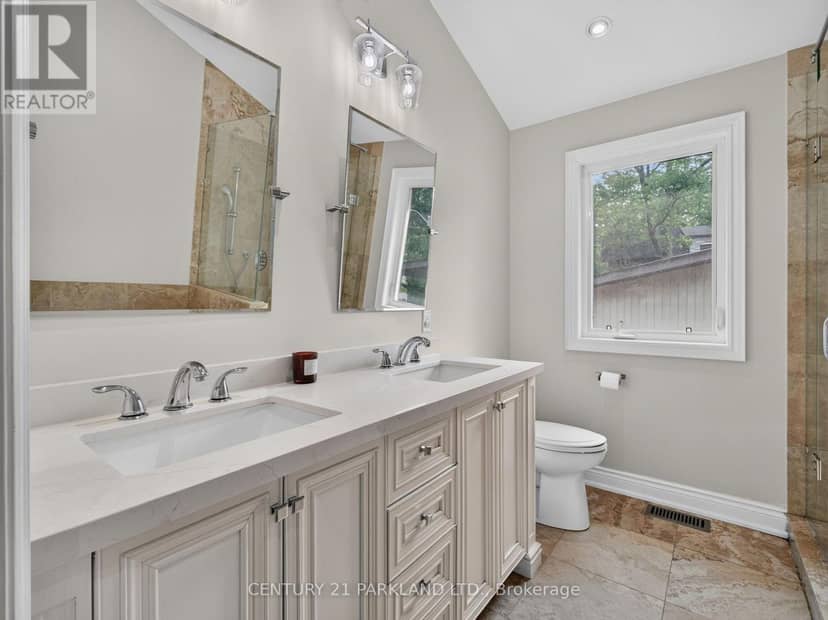 1302 Hillview Crescent — photo 22 of 40
