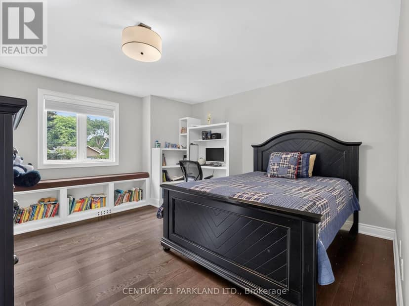 1302 Hillview Crescent — photo 30 of 40
