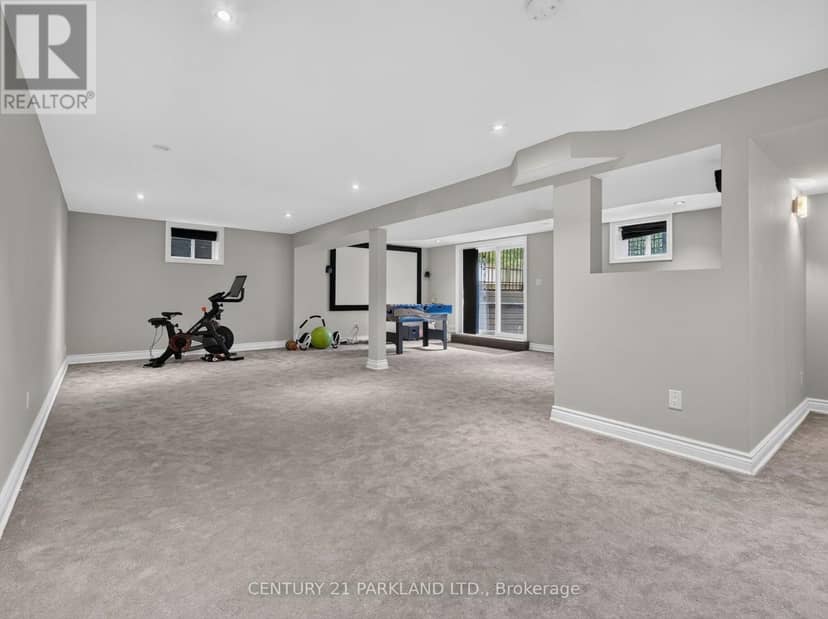 1302 Hillview Crescent — photo 36 of 40