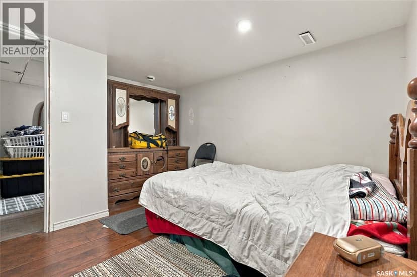 2210 20th STREET W — photo 23 of 40
