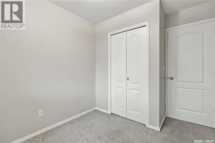 8 809 Kristjanson ROAD — photo 19 of 35