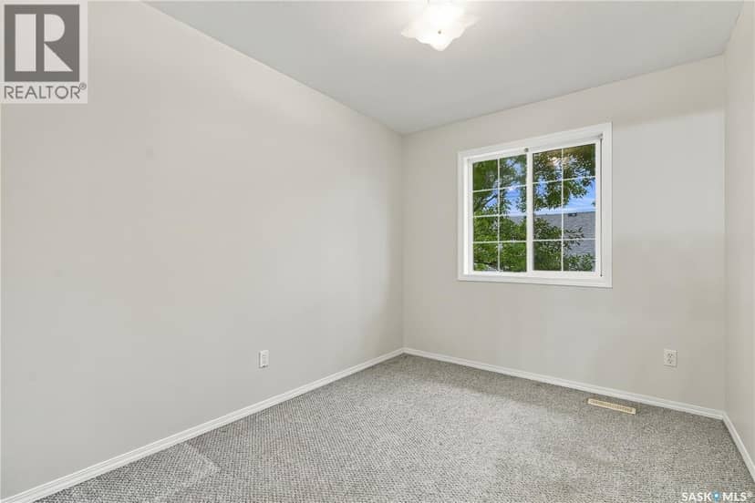 8 809 Kristjanson ROAD — photo 21 of 35