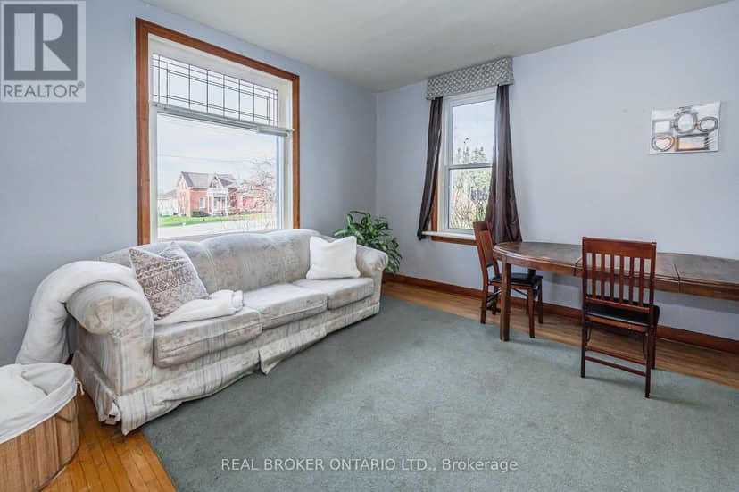 3027 Patrick Street — photo 12 of 40