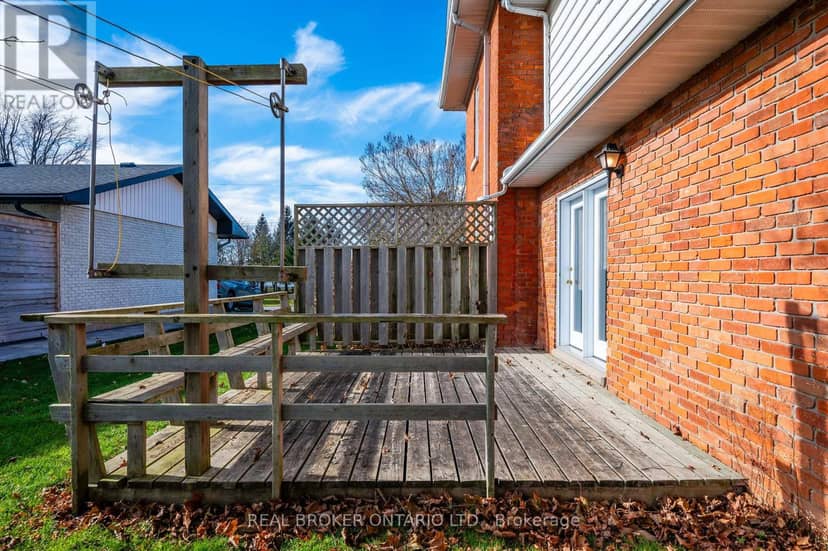 3027 Patrick Street — photo 31 of 40