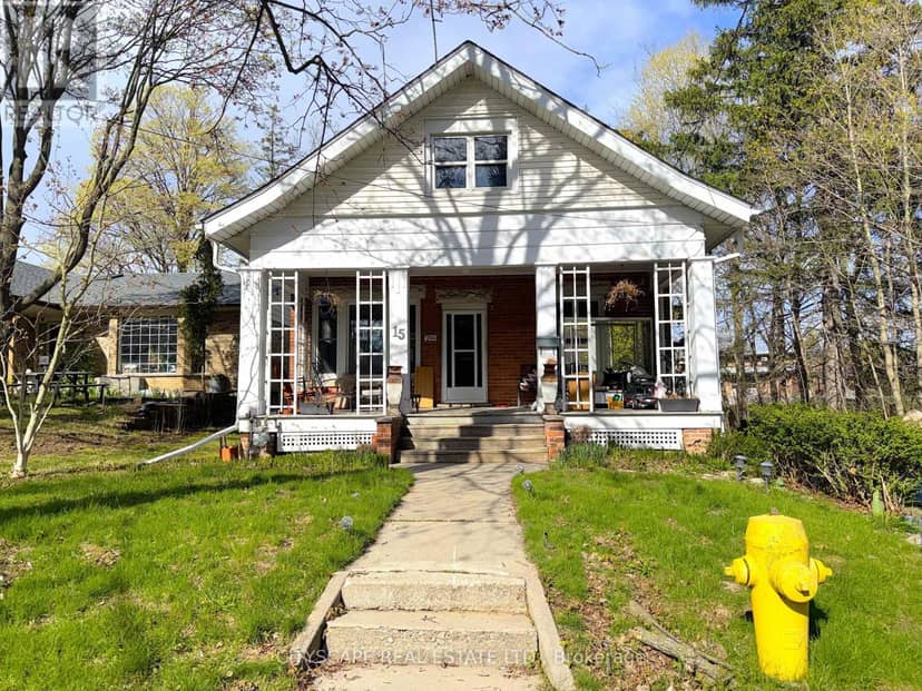 15 Humberstone Avenue — photo 1 of 40