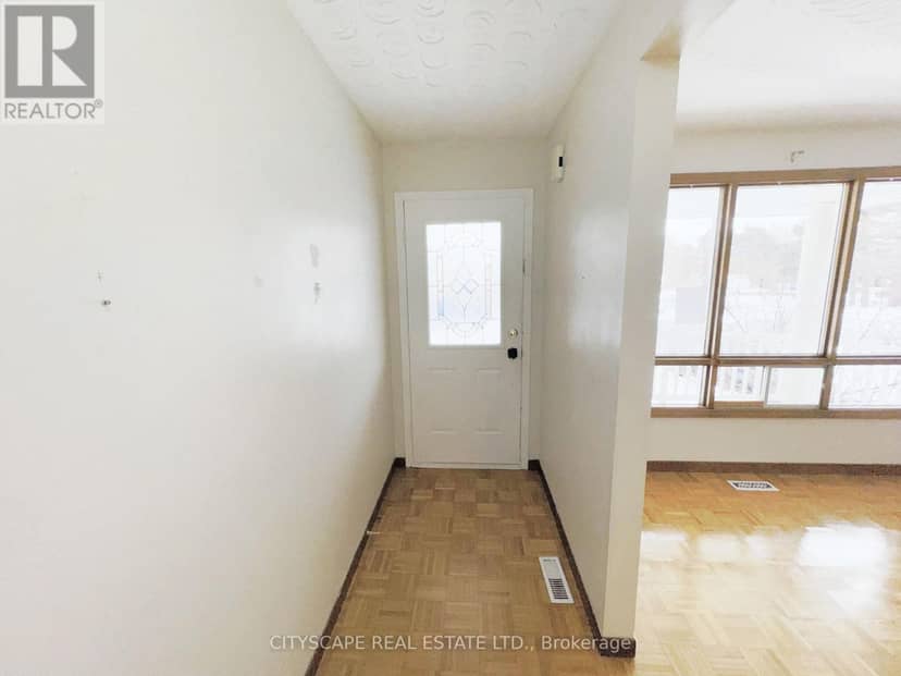 7 Quincy Court — photo 6 of 40