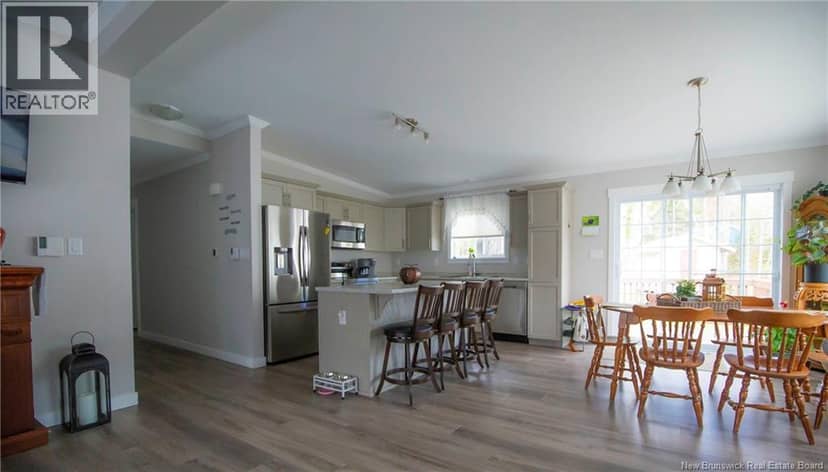 71 Hazelton Road — photo 17 of 40