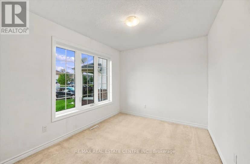 303 Moody Street — photo 5 of 30