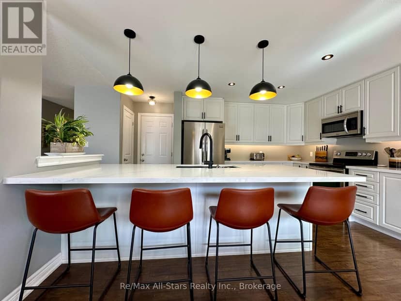 9 Briarwood Avenue — photo 10 of 40