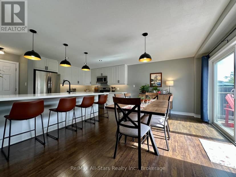 9 Briarwood Avenue — photo 15 of 40