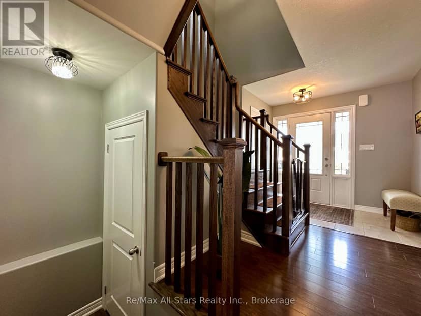 9 Briarwood Avenue — photo 19 of 40