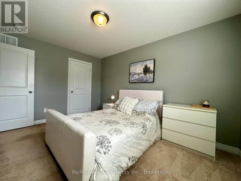 9 Briarwood Avenue — photo 25 of 40