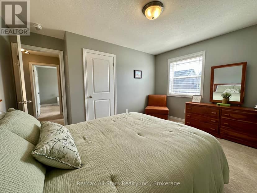 9 Briarwood Avenue — photo 29 of 40