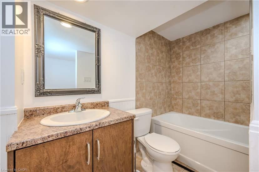 4290 VICTORIA Road S — photo 26 of 39