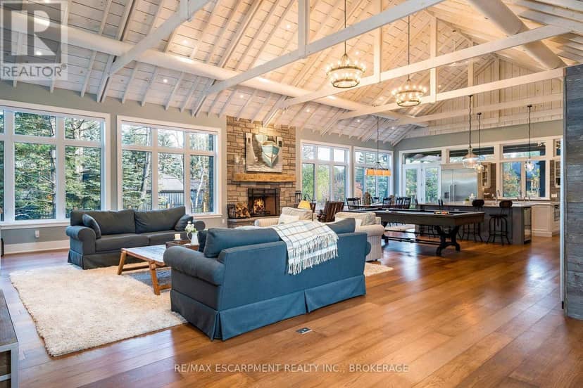 4 Buckingham Boulevard — photo 9 of 29