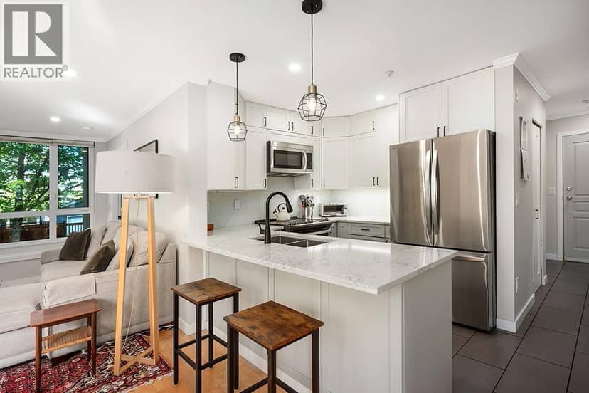 203 3235 W 4TH AVENUE, Vancouver