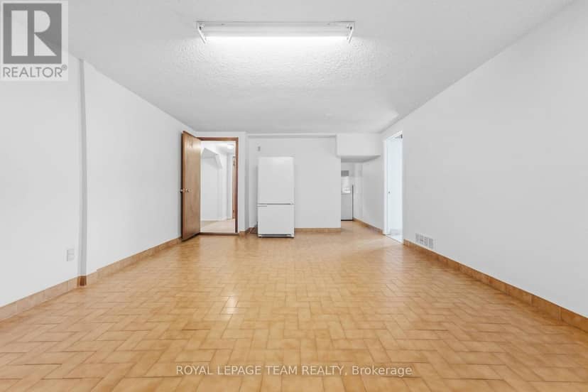 1515 Valmarie Avenue — photo 39 of 40