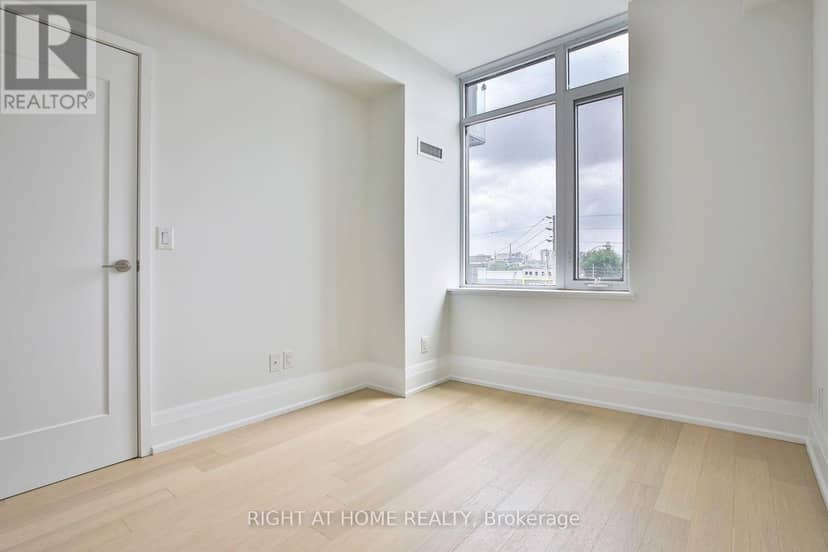 308 - 25 Malcolm Road — photo 19 of 32