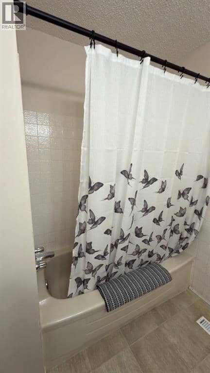 307 6 Avenue W — photo 17 of 40