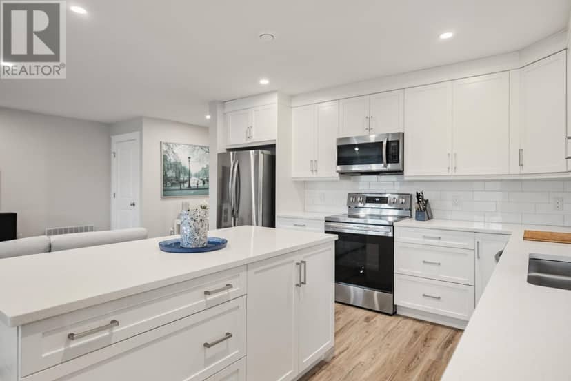 8 Harold Court — photo 11 of 36