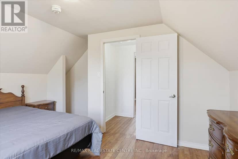 988 High Street — photo 23 of 36