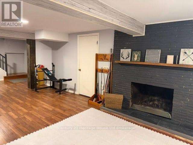 31 Parkwood Drive — photo 16 of 22