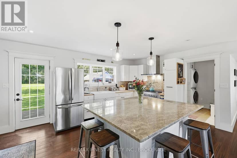32 Rudd Avenue — photo 23 of 40