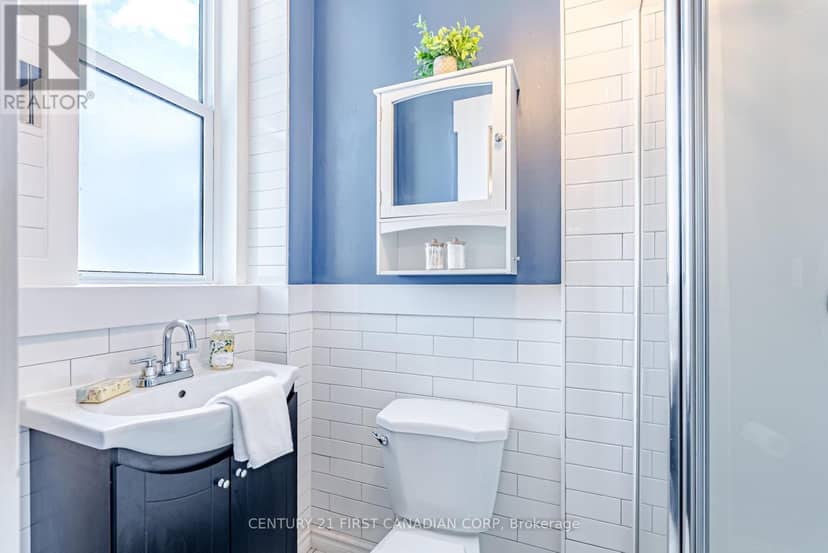 425 English Street — photo 16 of 25