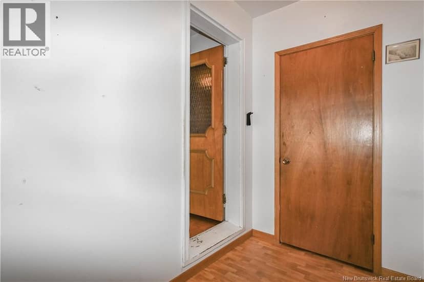 140 des Saules Street — photo 11 of 40