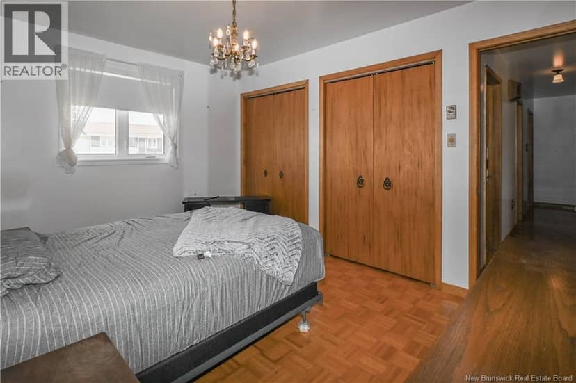 140 des Saules Street — photo 25 of 40