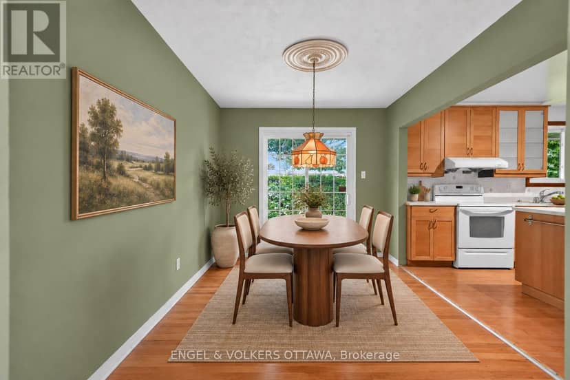 2642 Marble Crescent — photo 15 of 40