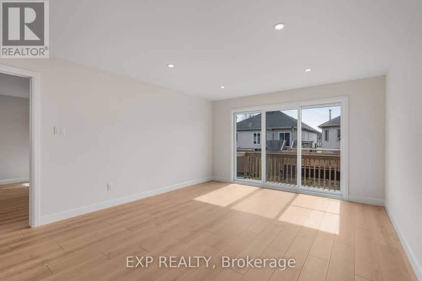 995 Katia Street — photo 14 of 27