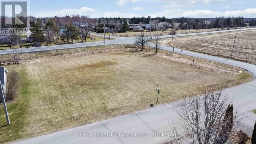 1 Lori Lane, North Dundas, photo 3