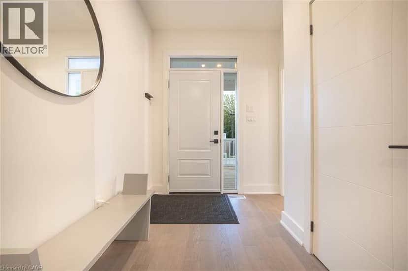 9 PRINCETON Common — photo 3 of 30