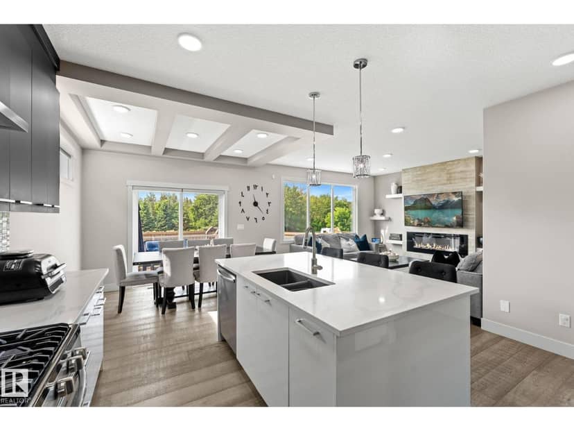 12383 176 AV NW — photo 14 of 40