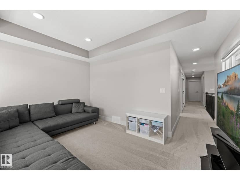 12383 176 AV NW — photo 40 of 40
