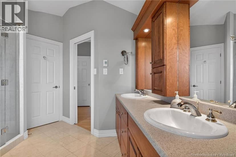 128 Beau Rivage Drive — photo 32 of 40
