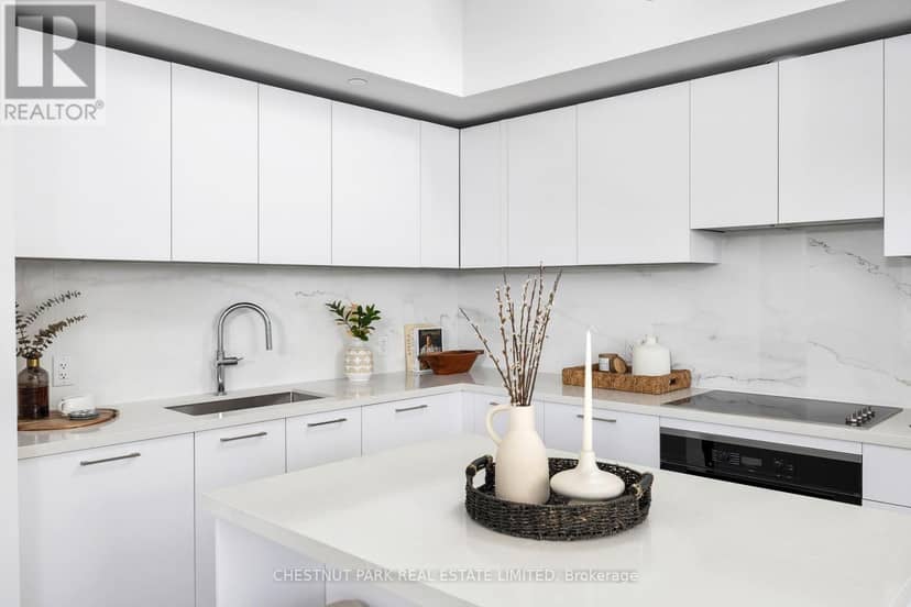 1110 - 33 Frederick Todd Way, Toronto, photo 6