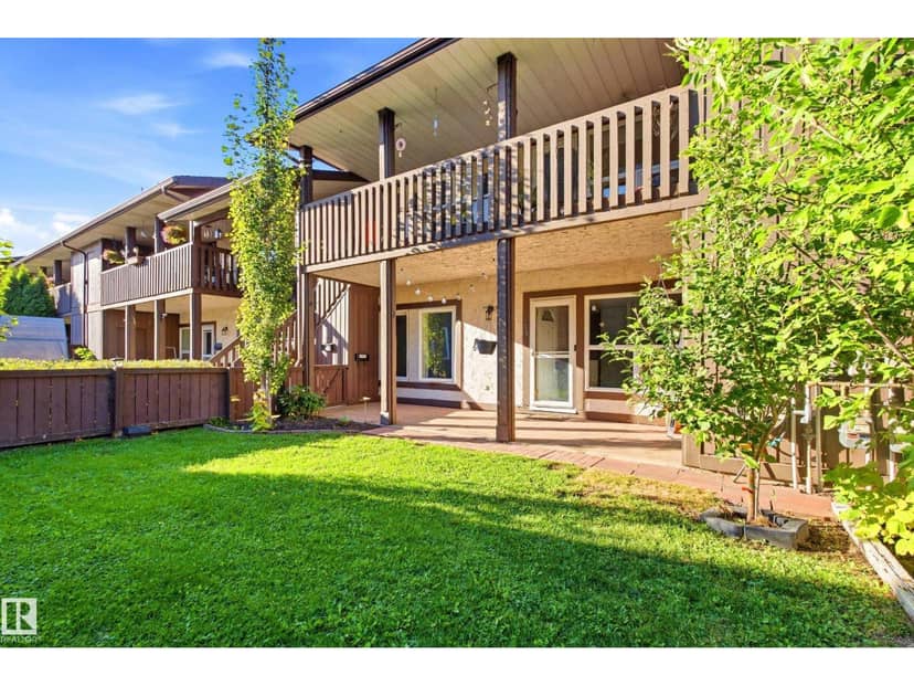 258 Surrey Gardens NW, Edmonton