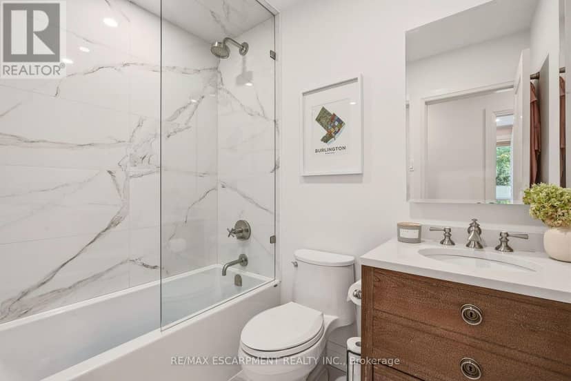 3368 Guildwood Drive — photo 36 of 40