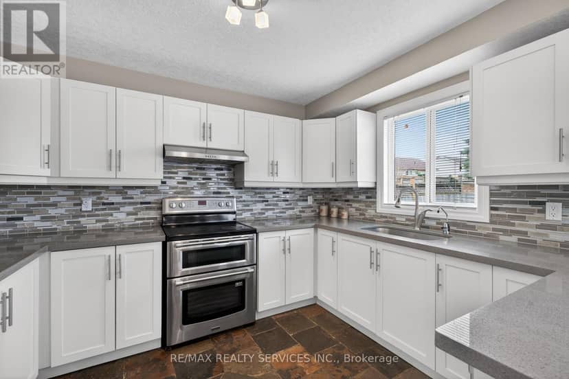 70 Hunter Road — photo 15 of 40