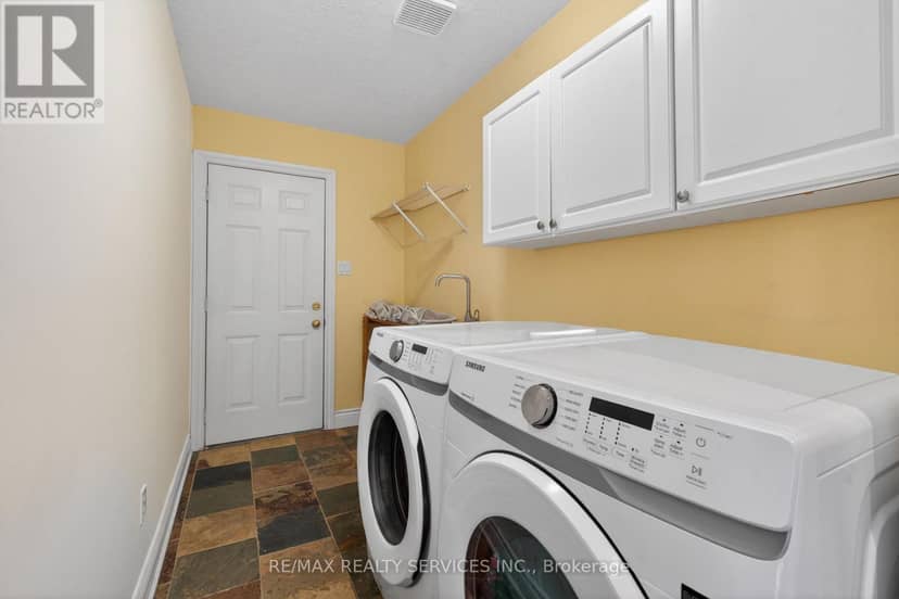70 Hunter Road — photo 26 of 40
