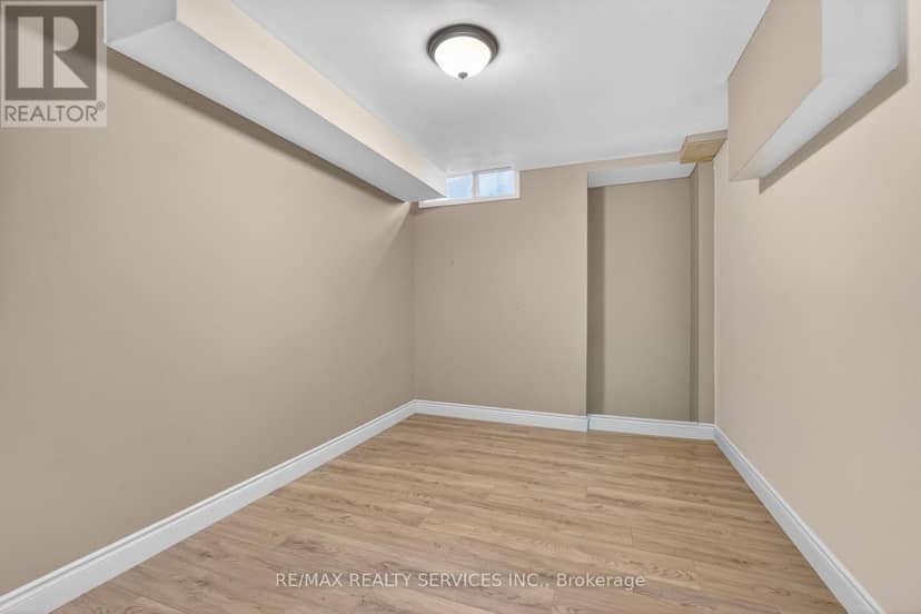 70 Hunter Road — photo 31 of 40
